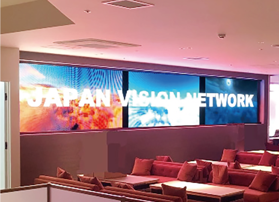 東京都新宿区原宿 飲食店 店舗内壁面、空間演出大型LEDビジョン