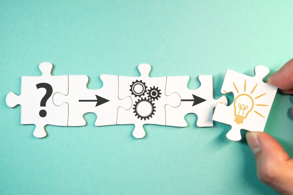 パズルの一番右がライト